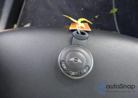 2012 Mini Cooper from USA, damaged, VIN WMWSU3C52CT261653